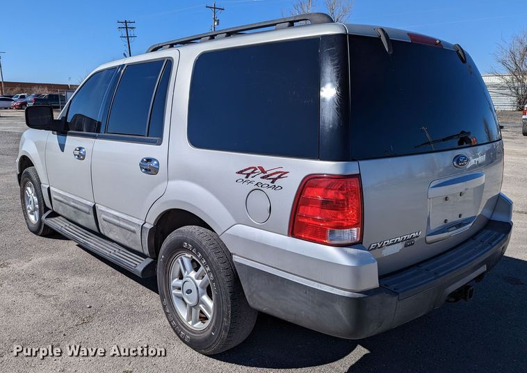 image for item DR6828 2005 Ford Expedition  SUV