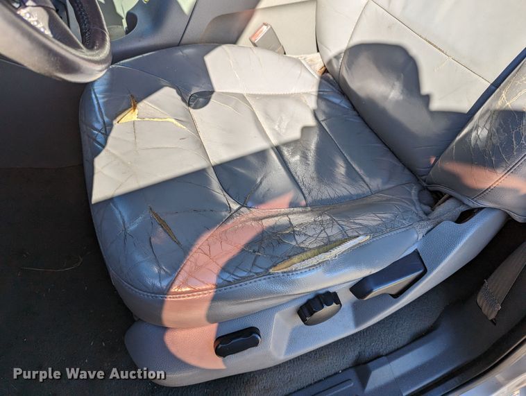 image for item DR6828 2005 Ford Expedition  SUV