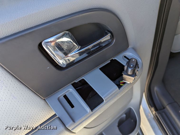 image for item DR6828 2005 Ford Expedition  SUV