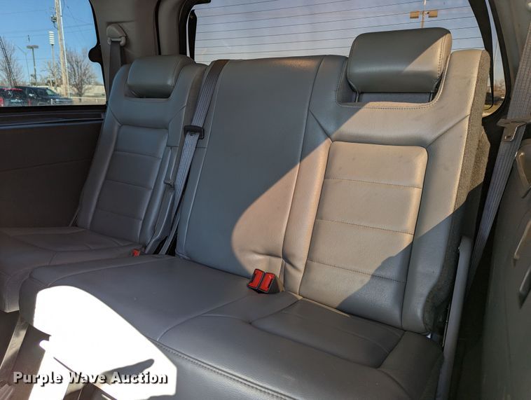 image for item DR6828 2005 Ford Expedition  SUV