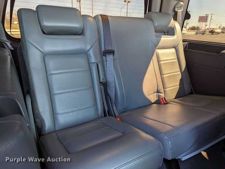 image for item DR6828 2005 Ford Expedition  SUV