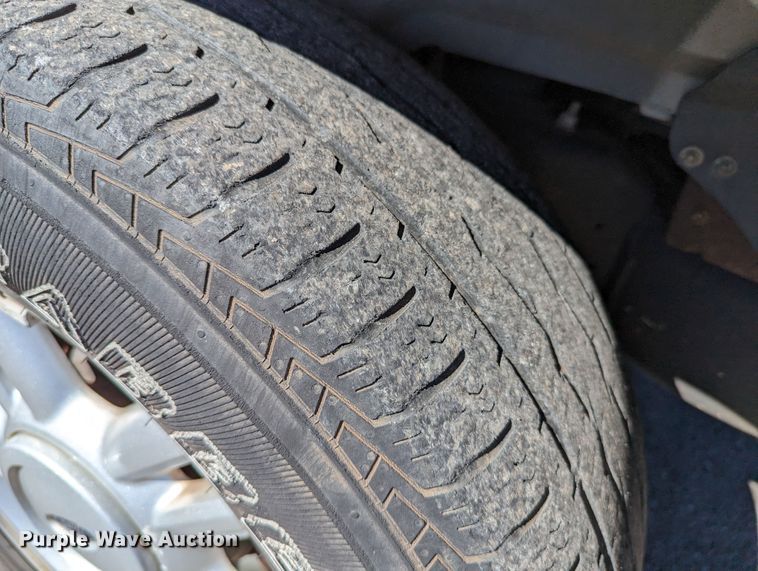 image for item DR6828 2005 Ford Expedition  SUV