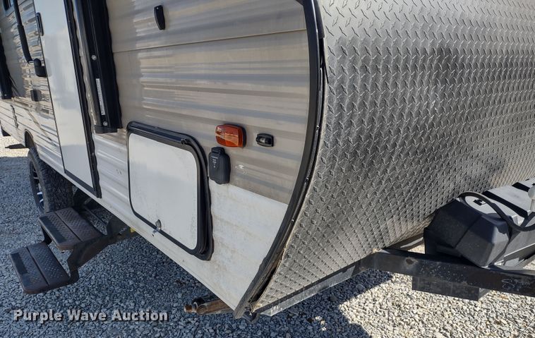 image for item DR8232 2018 KZRV Sportsman Classic  camper