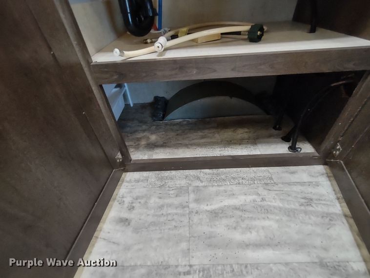 image for item DR8232 2018 KZRV Sportsman Classic  camper