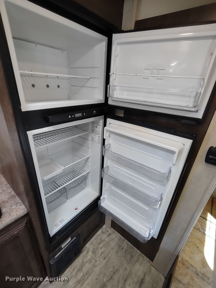 image for item DR8232 2018 KZRV Sportsman Classic  camper