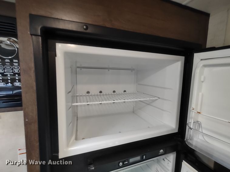 image for item DR8232 2018 KZRV Sportsman Classic  camper