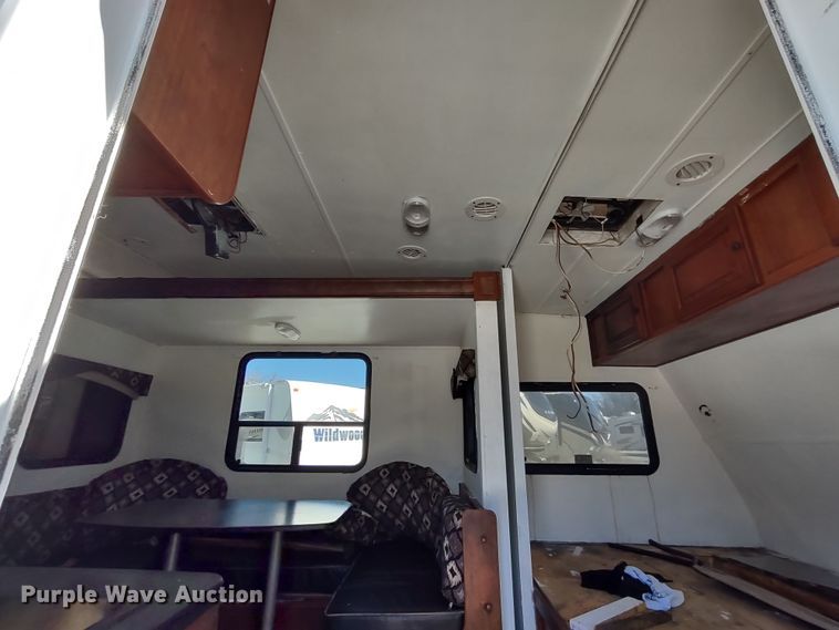 image for item DR8235 2012 Cruiser RV Fun Finder Xtra  toy hauler camper