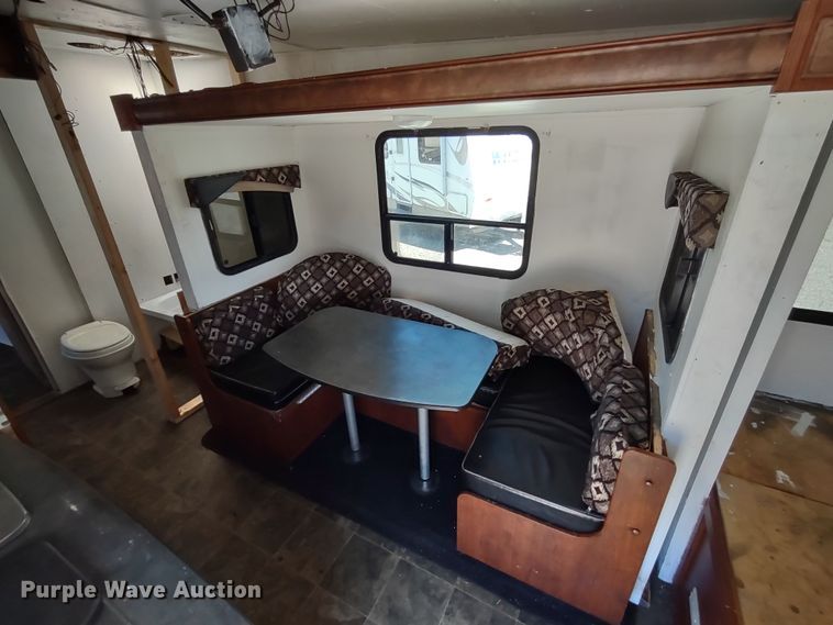 image for item DR8235 2012 Cruiser RV Fun Finder Xtra  toy hauler camper