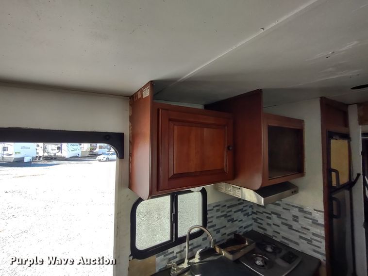 image for item DR8235 2012 Cruiser RV Fun Finder Xtra  toy hauler camper