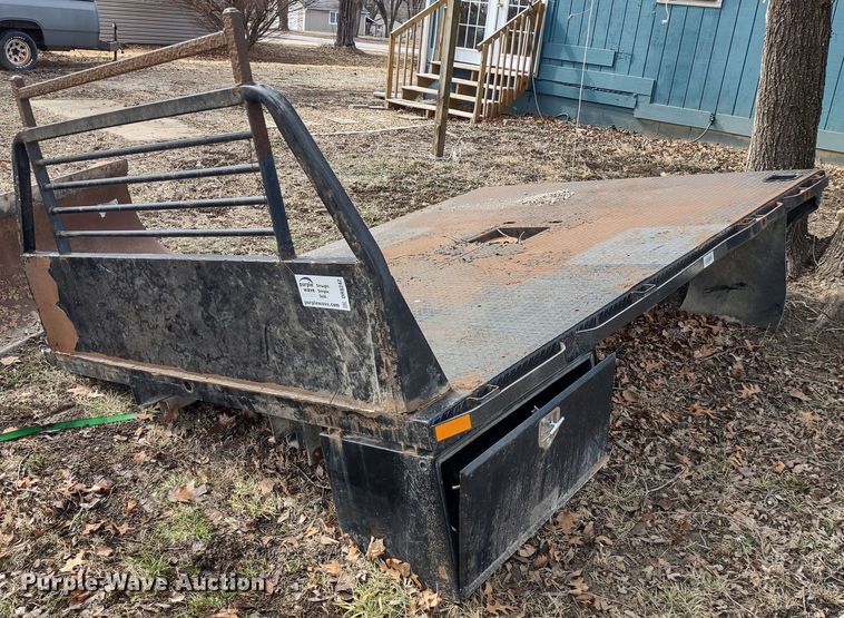 image for item DR8242 CM Truck Beds  flatbed