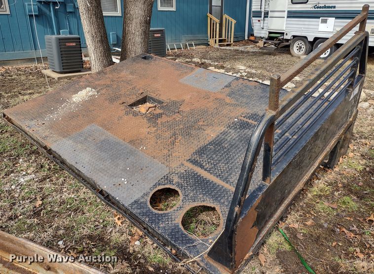 image for item DR8242 CM Truck Beds  flatbed