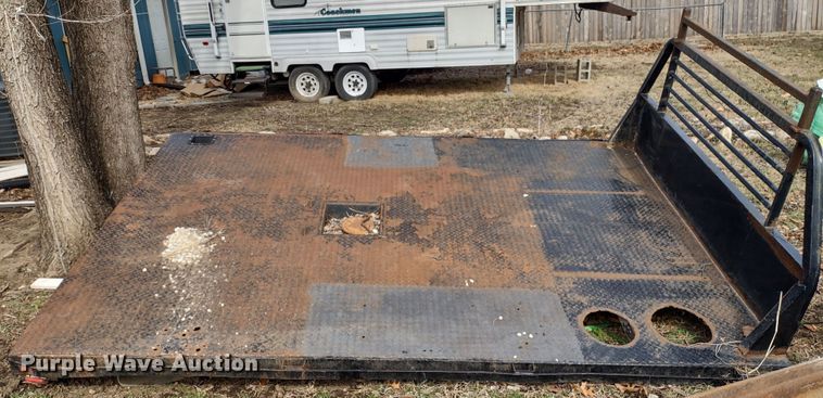 image for item DR8242 CM Truck Beds  flatbed