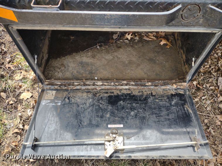 image for item DR8242 CM Truck Beds  flatbed