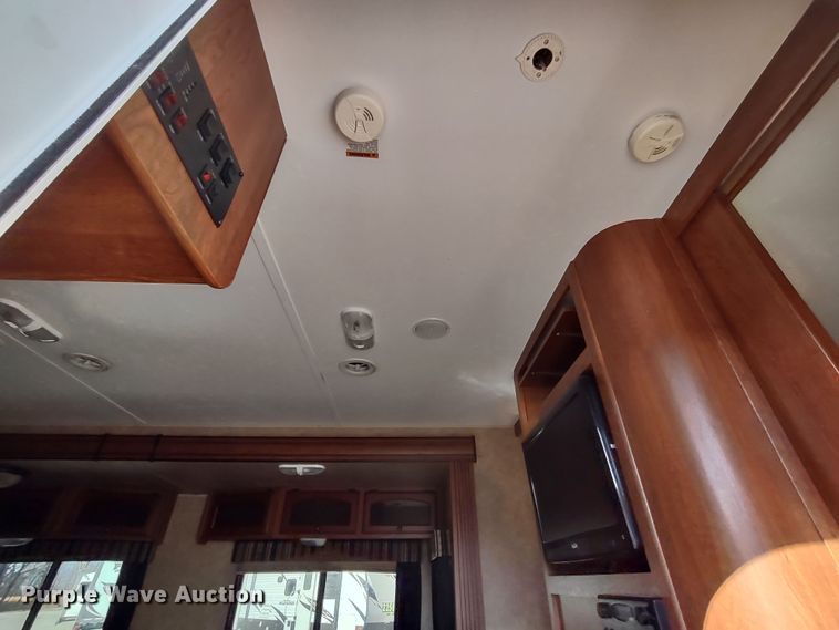 image for item DR8244 2014 Dutchman 315BHDS  camper