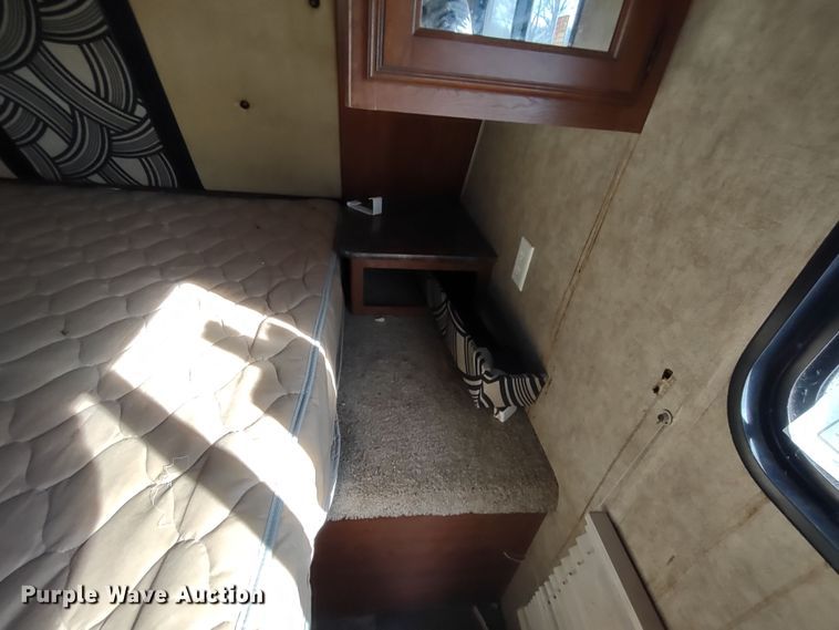 image for item DR8244 2014 Dutchman 315BHDS  camper