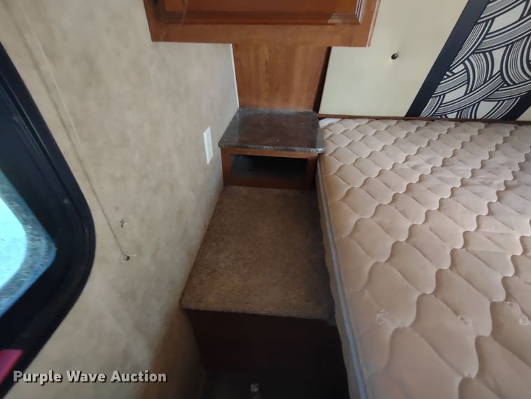 image for item DR8244 2014 Dutchman 315BHDS  camper