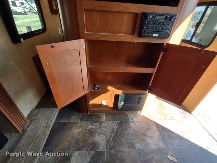 image for item DR8244 2014 Dutchman 315BHDS  camper