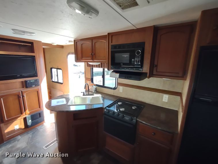 image for item DR8244 2014 Dutchman 315BHDS  camper