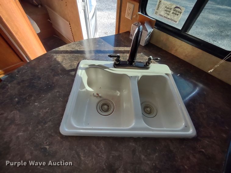 image for item DR8244 2014 Dutchman 315BHDS  camper