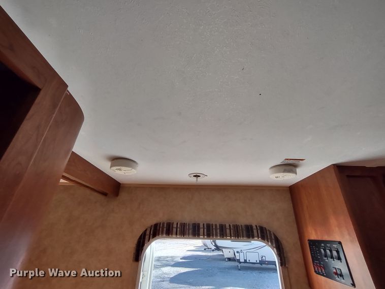 image for item DR8244 2014 Dutchman 315BHDS  camper