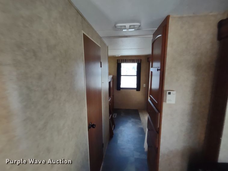 image for item DR8244 2014 Dutchman 315BHDS  camper