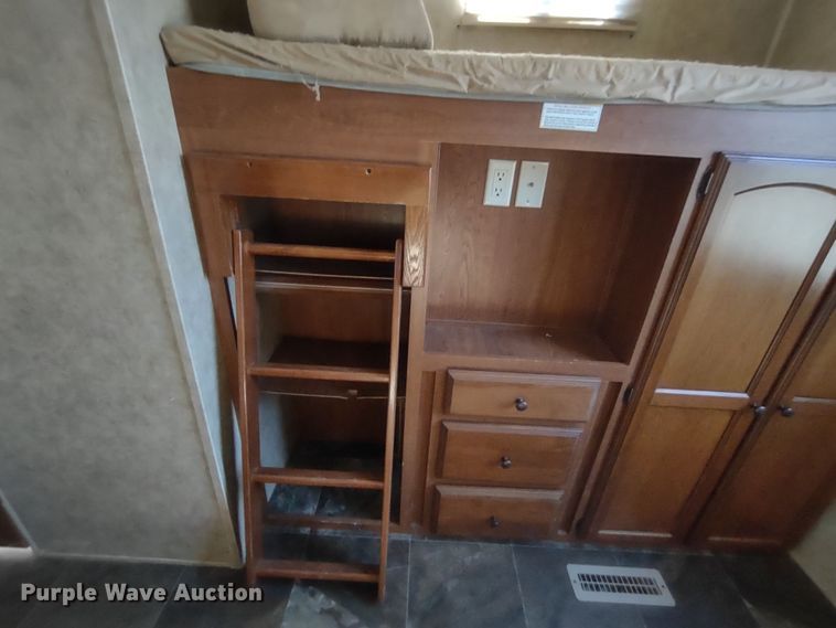 image for item DR8244 2014 Dutchman 315BHDS  camper