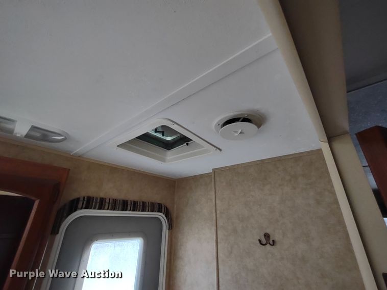 image for item DR8244 2014 Dutchman 315BHDS  camper