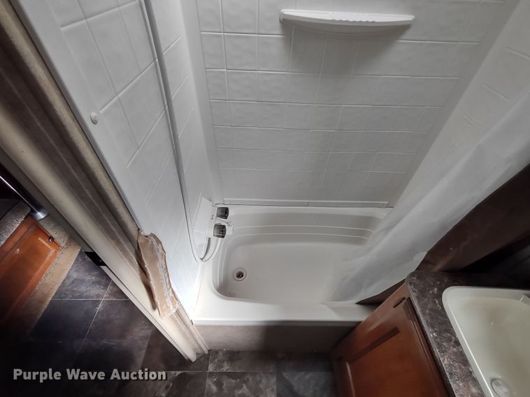 image for item DR8244 2014 Dutchman 315BHDS  camper