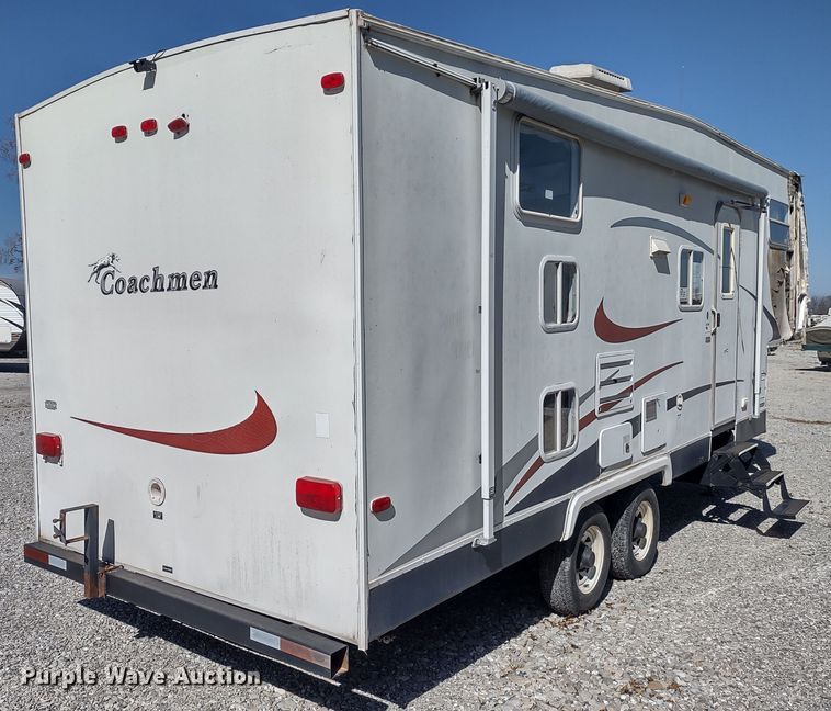image for item DR8247 2006 Coachmen 525TBS  RV