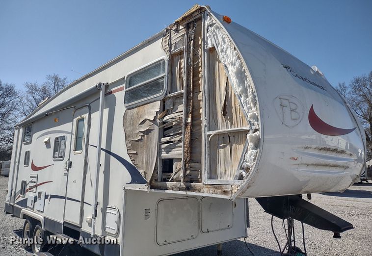 image for item DR8247 2006 Coachmen 525TBS  RV