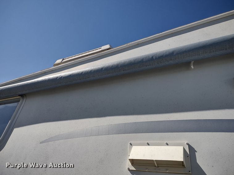 image for item DR8247 2006 Coachmen 525TBS  RV