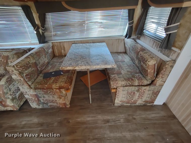 image for item DR8247 2006 Coachmen 525TBS  RV