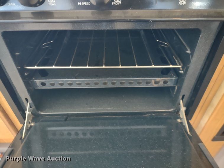 image for item DR8247 2006 Coachmen 525TBS  RV