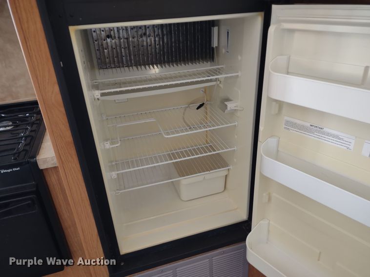 image for item DR8247 2006 Coachmen 525TBS  RV