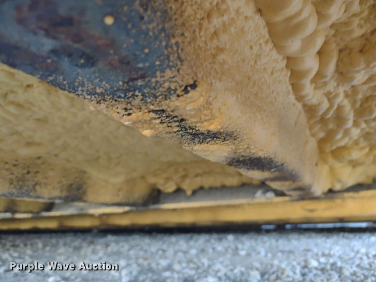 image for item DR8254 (3) 40' storage containers