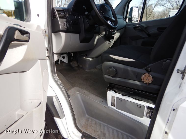 image for item DS6318 2016 Mercedes Benz Sprinter 3500  van chassis
