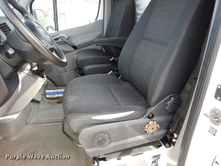 image for item DS6318 2016 Mercedes Benz Sprinter 3500  van chassis