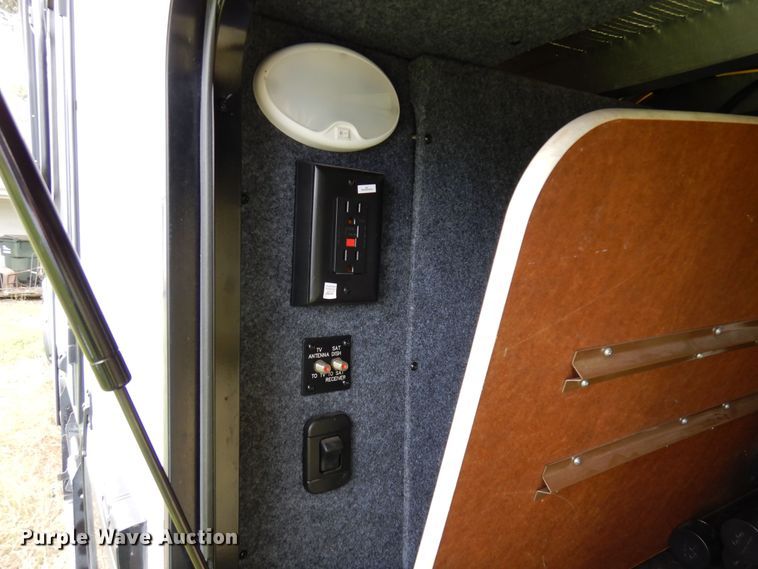 image for item HB9765 2016 Jayco Seismic  toy hauler camper