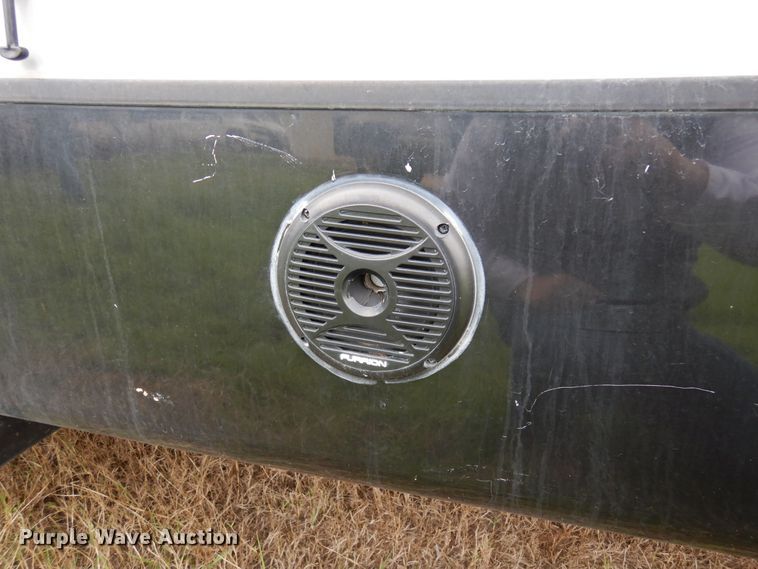 image for item HB9765 2016 Jayco Seismic  toy hauler camper