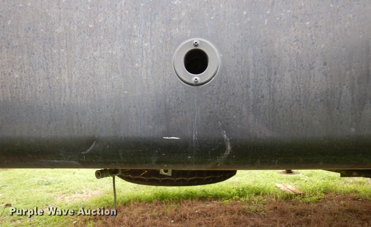 image for item HB9765 2016 Jayco Seismic  toy hauler camper