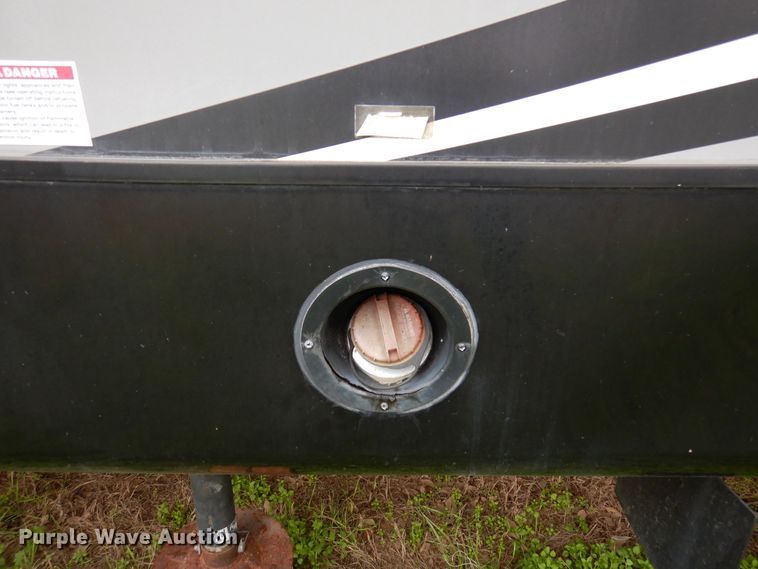 image for item HB9765 2016 Jayco Seismic  toy hauler camper