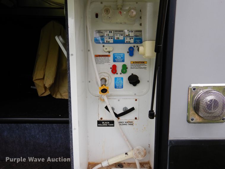 image for item HB9765 2016 Jayco Seismic  toy hauler camper