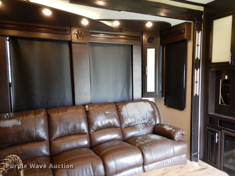 image for item HB9765 2016 Jayco Seismic  toy hauler camper