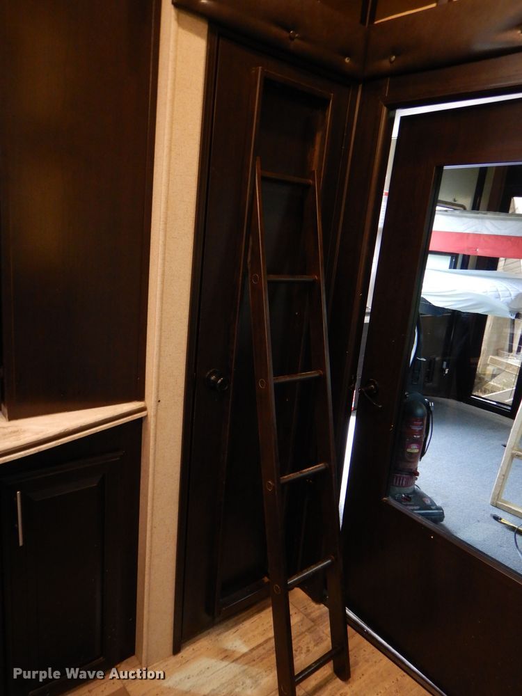 image for item HB9765 2016 Jayco Seismic  toy hauler camper