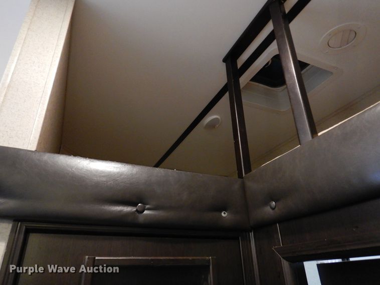 image for item HB9765 2016 Jayco Seismic  toy hauler camper