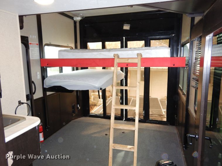 image for item HB9765 2016 Jayco Seismic  toy hauler camper