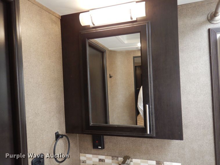 image for item HB9765 2016 Jayco Seismic  toy hauler camper