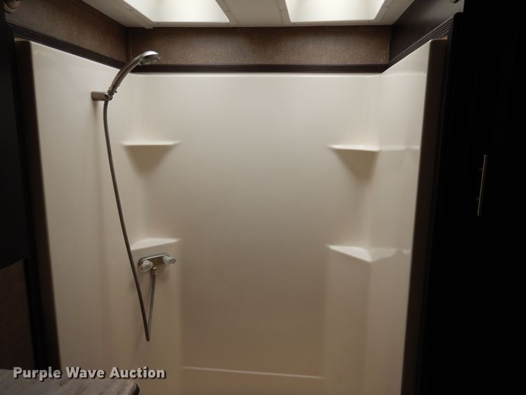 image for item HB9765 2016 Jayco Seismic  toy hauler camper