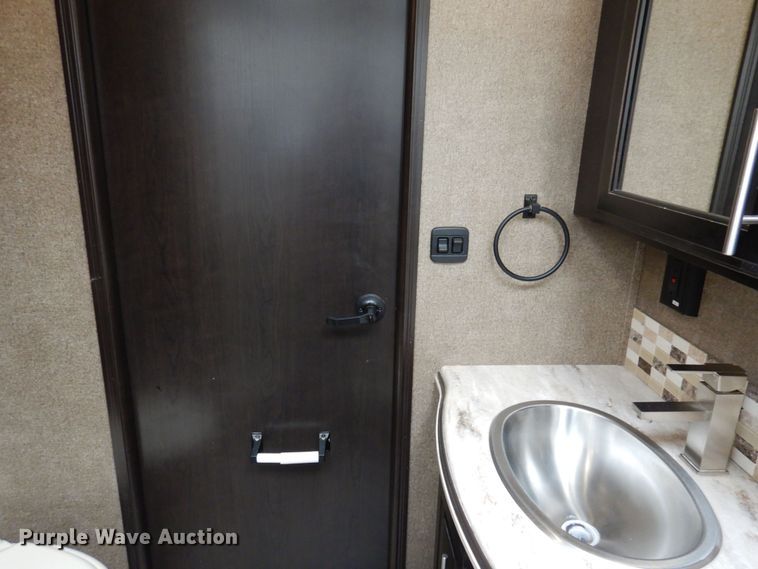 image for item HB9765 2016 Jayco Seismic  toy hauler camper