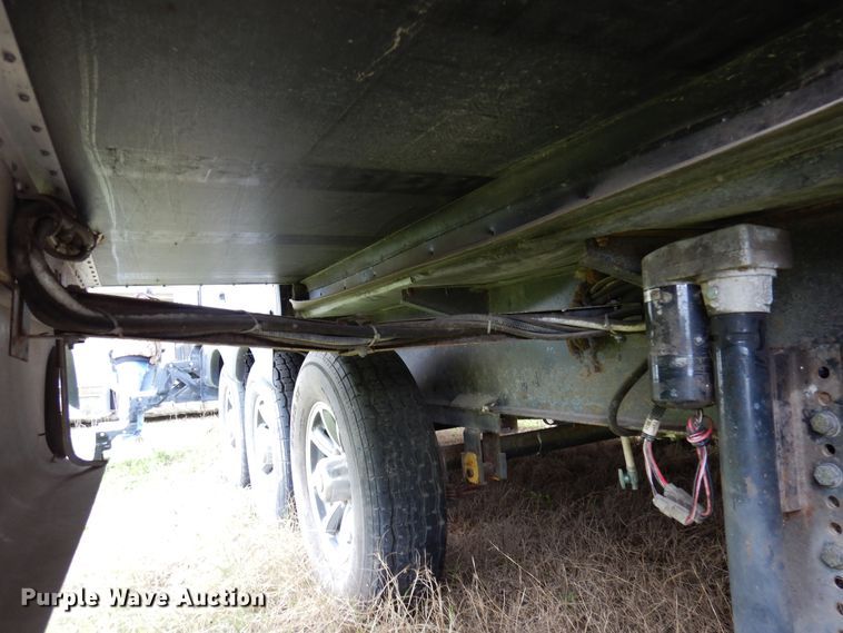 image for item HB9765 2016 Jayco Seismic  toy hauler camper